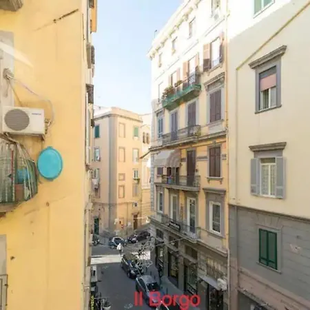 Il Borgo * נאפולי